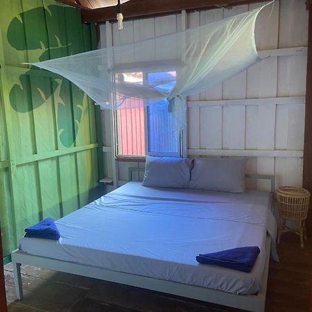 The Hornbill Hostel Koh Rong Sanloem Buitenkant foto