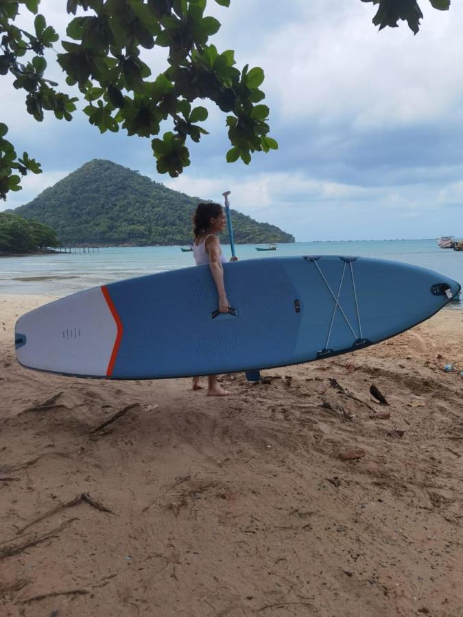 The Hornbill Hostel Koh Rong Sanloem Buitenkant foto