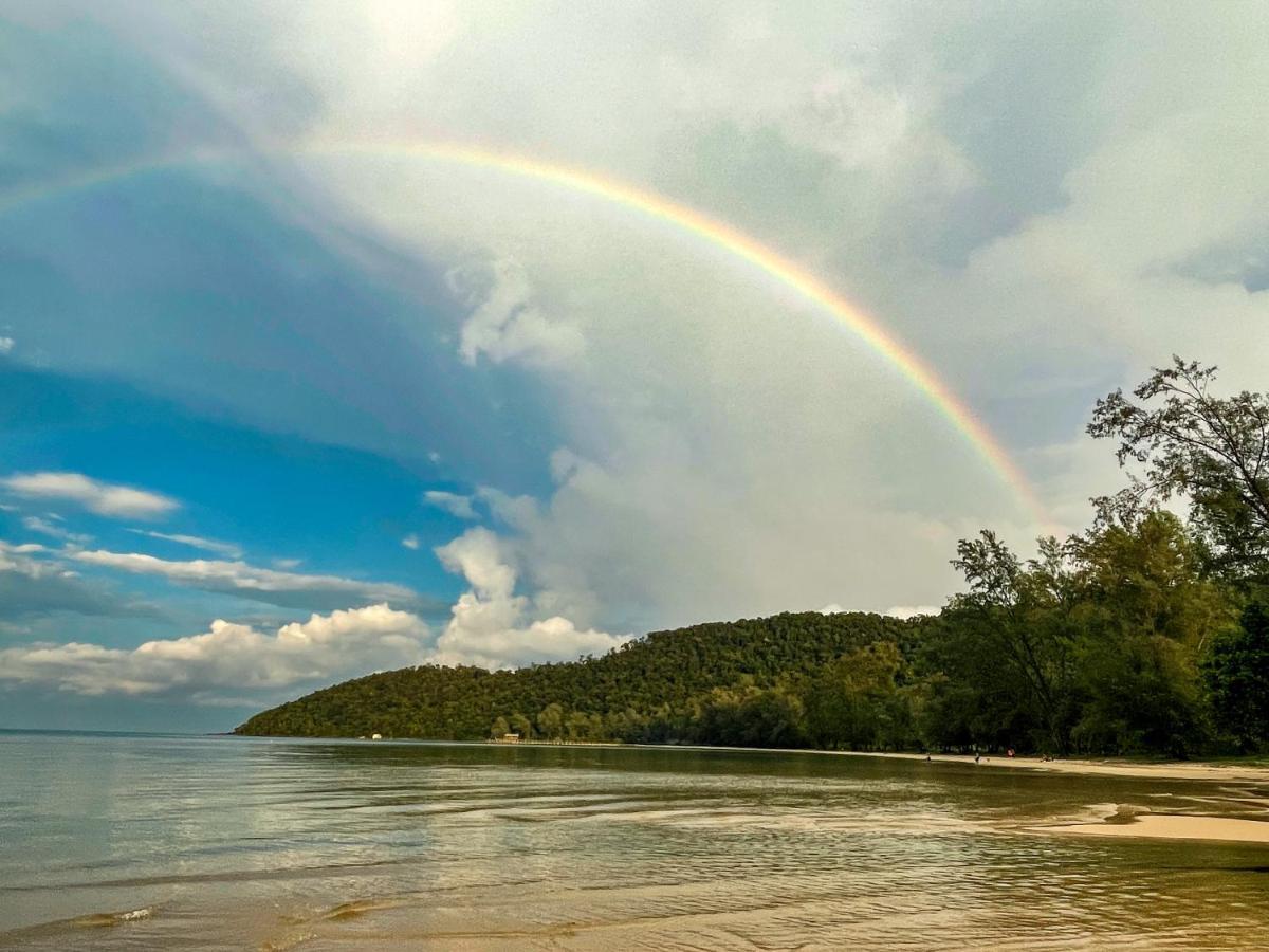 The Hornbill Hostel Koh Rong Sanloem Buitenkant foto