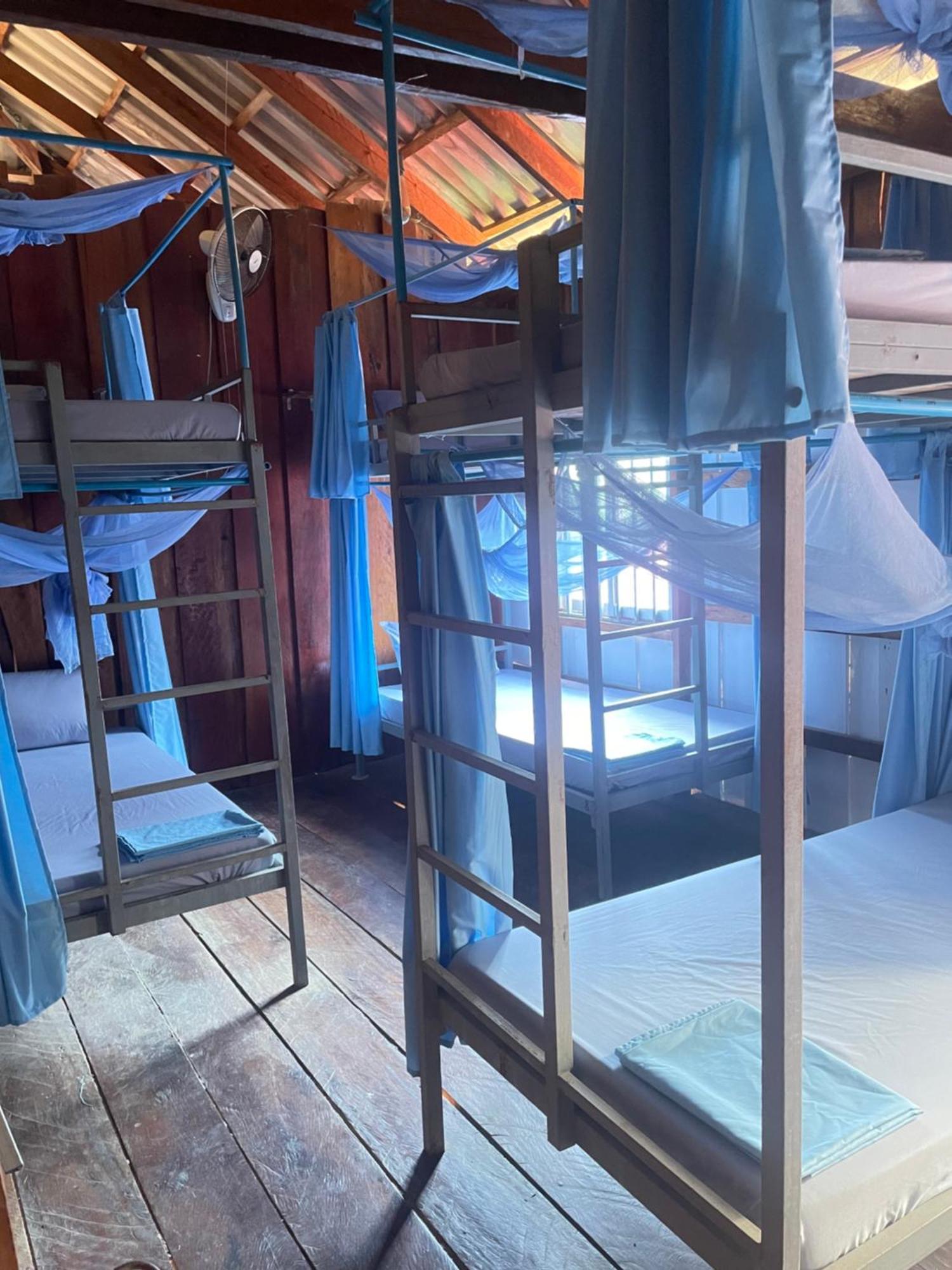 The Hornbill Hostel Koh Rong Sanloem Buitenkant foto